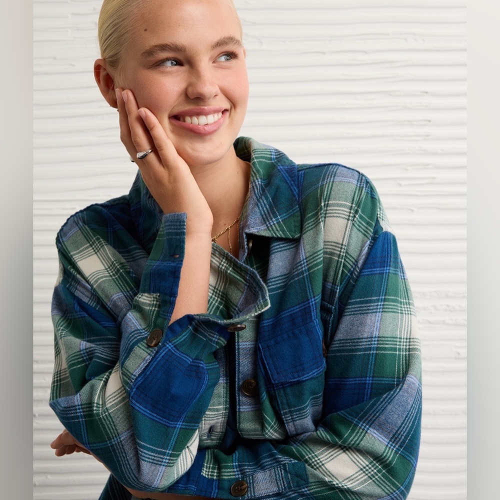 AE•Plaid Button-Up Shirt•Size S•NWT•Deep Forest Green